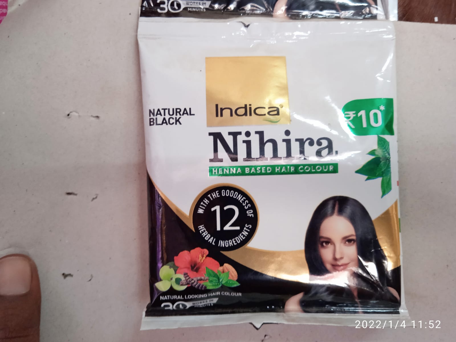 Nihira natural black